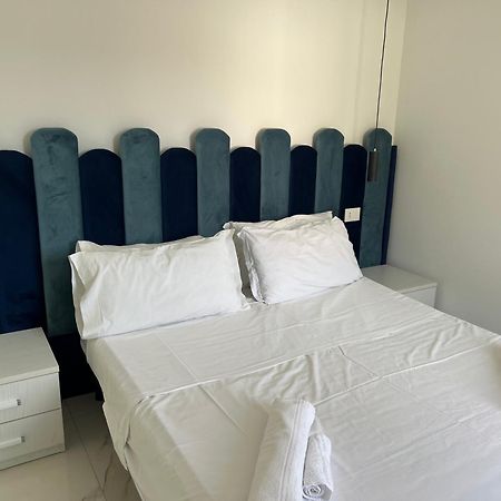 Ninfa Sul Mare Apartments 50 M E T R I Dal Mare Parcheggio Gratuito Custodito กาโปวาติกาโน ภายนอก รูปภาพ