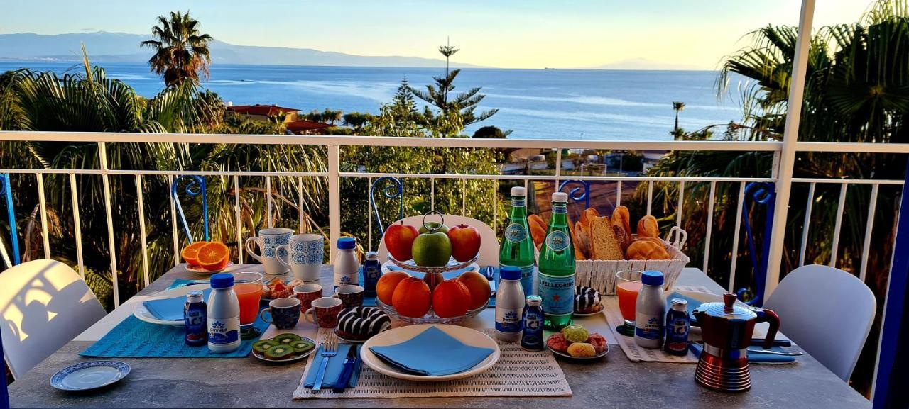 Ninfa Sul Mare Apartments 50 M E T R I Dal Mare Parcheggio Gratuito Custodito กาโปวาติกาโน ภายนอก รูปภาพ