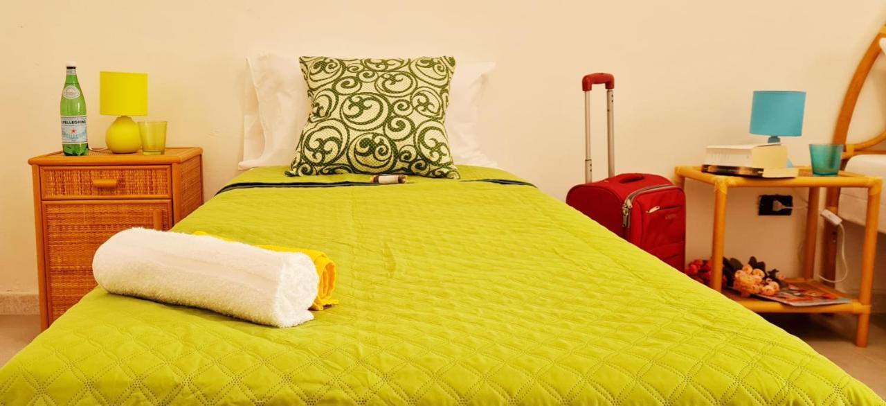 Ninfa Sul Mare Apartments 50 M E T R I Dal Mare Parcheggio Gratuito Custodito กาโปวาติกาโน ภายนอก รูปภาพ