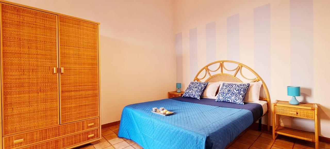 Ninfa Sul Mare Apartments 50 M E T R I Dal Mare Parcheggio Gratuito Custodito กาโปวาติกาโน ภายนอก รูปภาพ