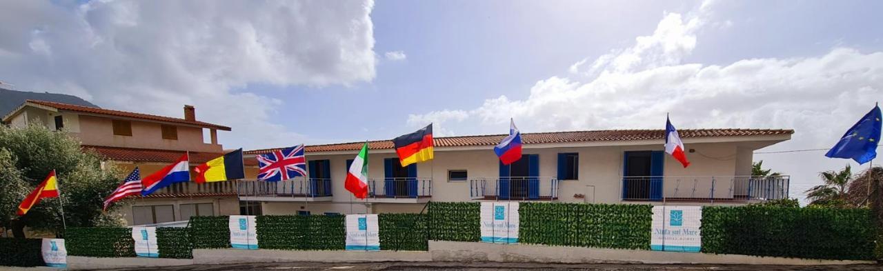 Ninfa Sul Mare Apartments 50 M E T R I Dal Mare Parcheggio Gratuito Custodito กาโปวาติกาโน ภายนอก รูปภาพ