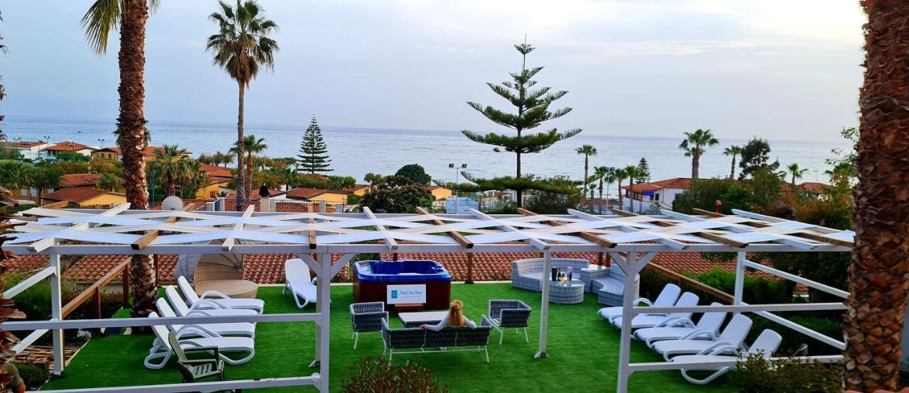 Ninfa Sul Mare Apartments 50 M E T R I Dal Mare Parcheggio Gratuito Custodito กาโปวาติกาโน ภายนอก รูปภาพ