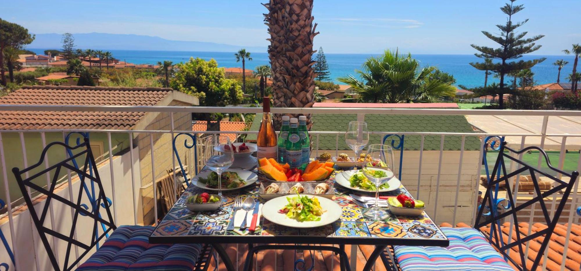 Ninfa Sul Mare Apartments 50 M E T R I Dal Mare Parcheggio Gratuito Custodito กาโปวาติกาโน ภายนอก รูปภาพ